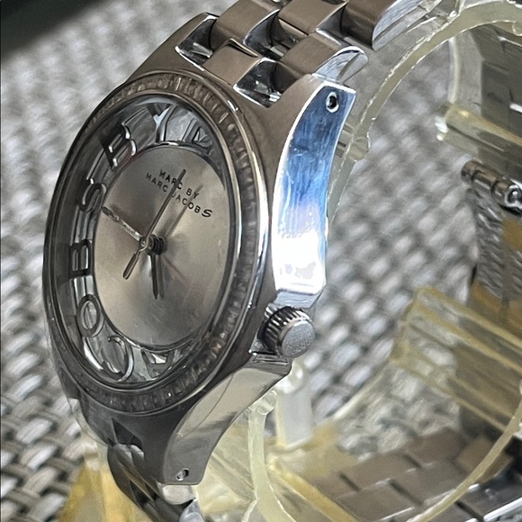 Marc by Marc Jacobs Silver and Pearl Watch main image 4